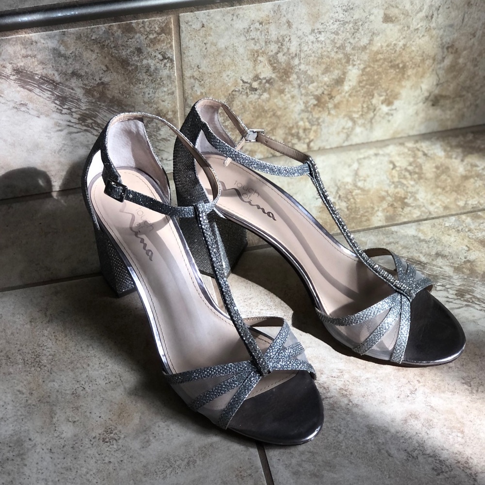 Touch of Vienna Glittering Silver Heels - Picture 2 of 11